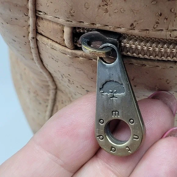 Montado Vegan Cork Backpack Two Toned Tan Brown Taco Flap Minimalist Western - Picture 12 of 12